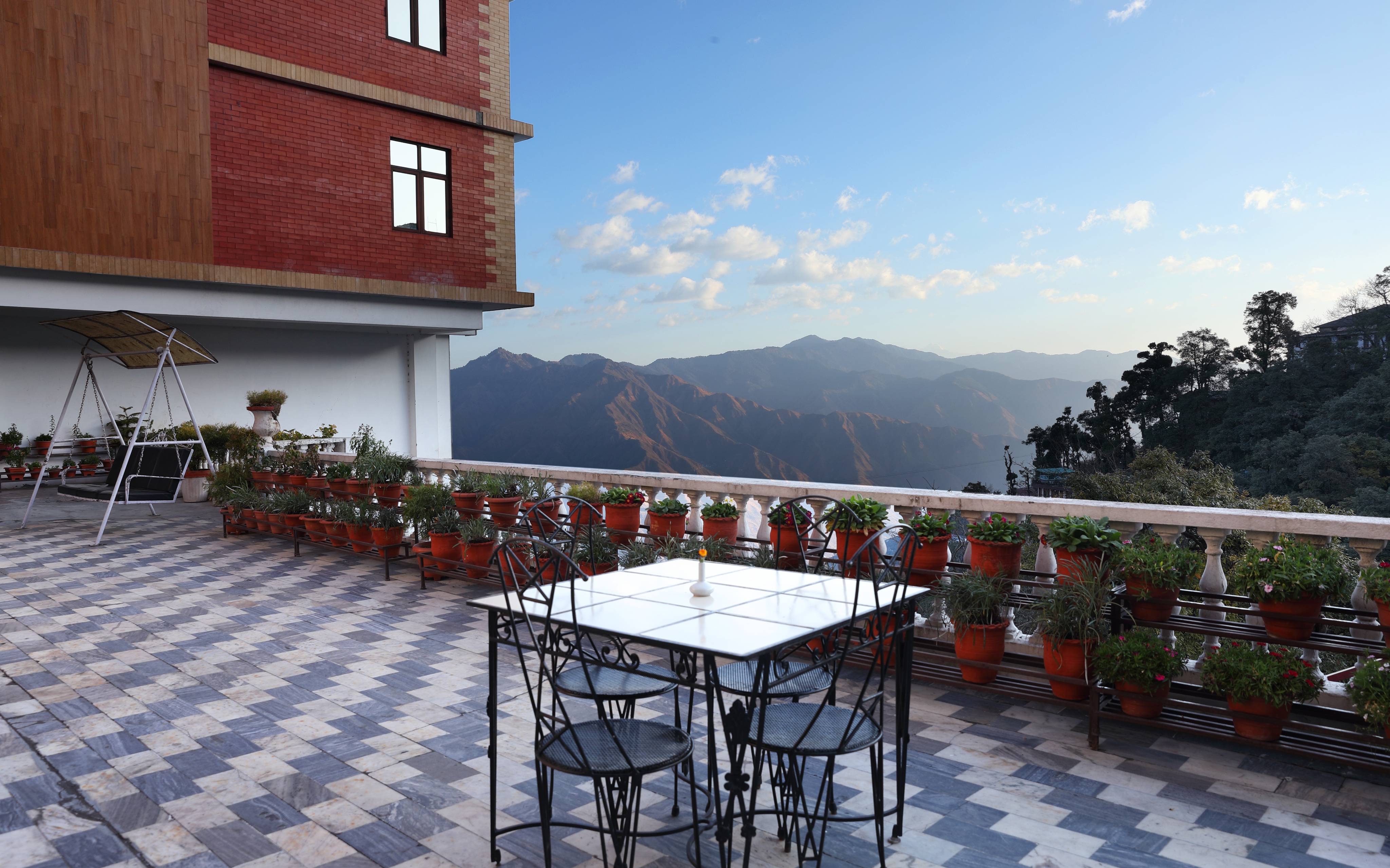 Hotel Vishnu Palace